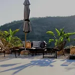 Casa Escondida, Adults Only Alte