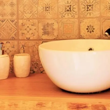 Bed & Breakfast Casa Escondida, Adults Only *