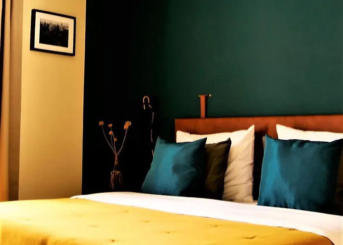 Casa Escondida, Adults Only